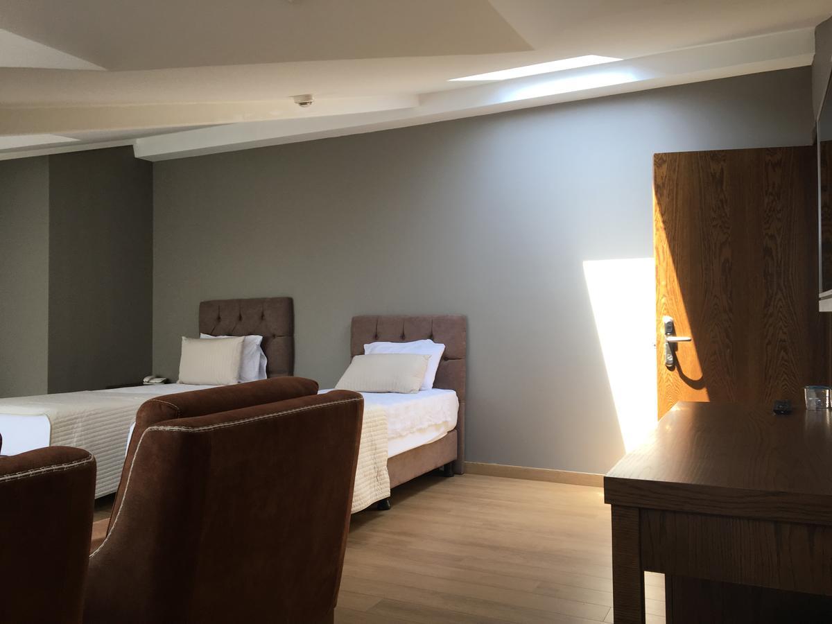 The Elegant Hotel Стамбул Екстер'єр фото